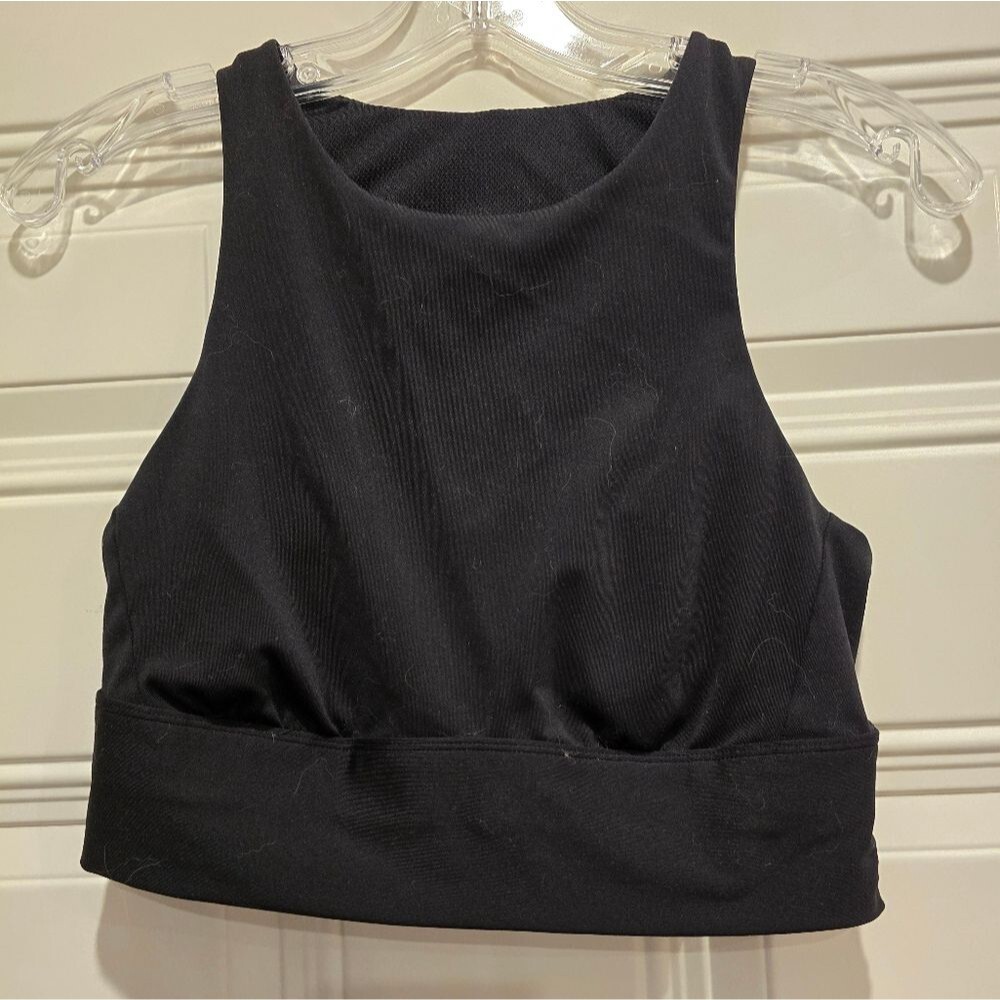all in motion Black High Neck Crop Top Athletic Top, Size M